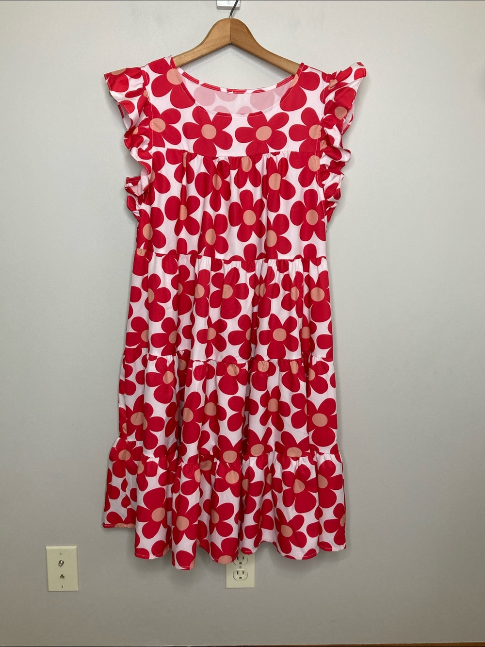 Red and White Flower Sundress with Ruffle Sleeves Size Small Tiered Floral Dress - Picture 2 of 6